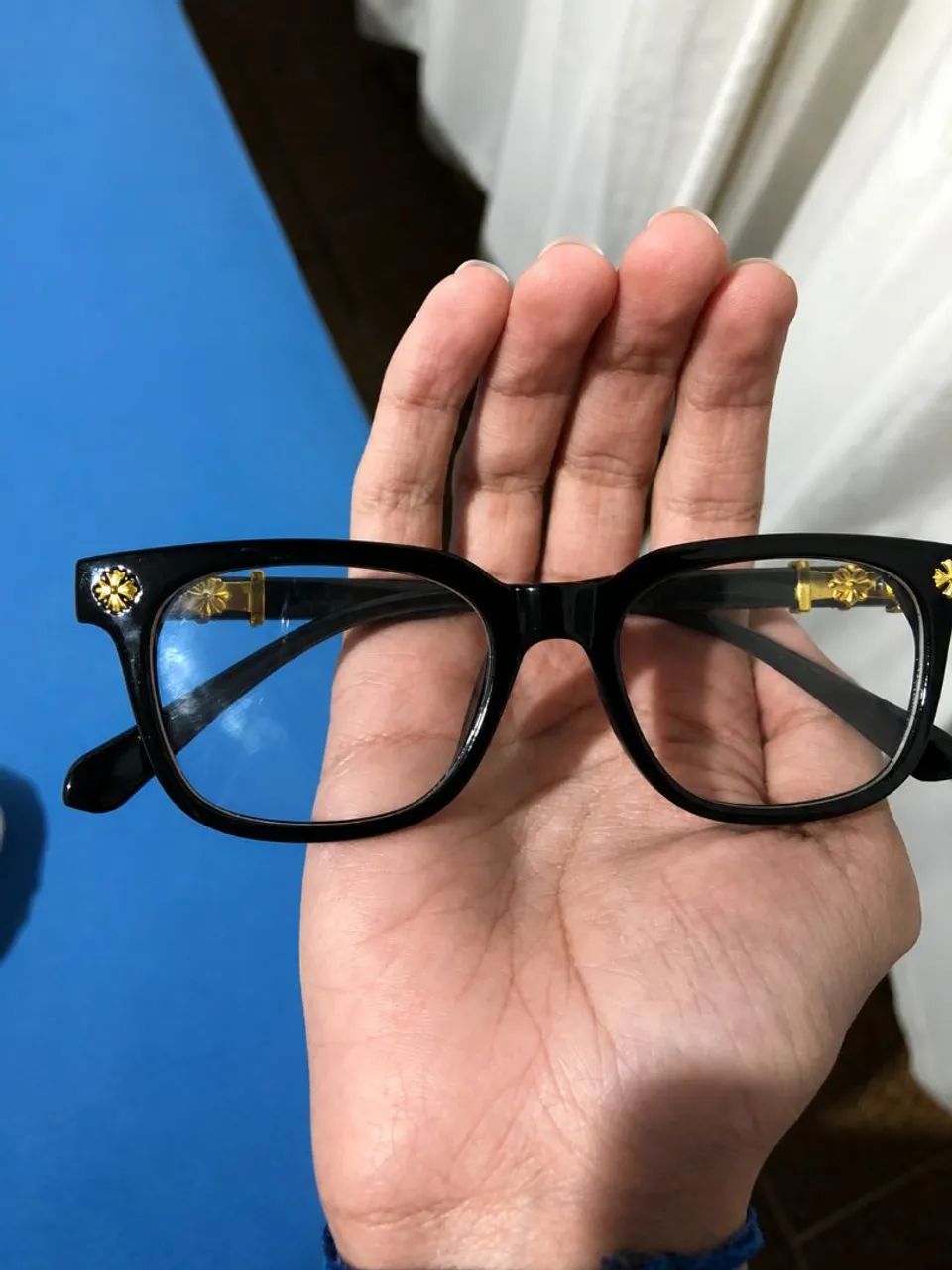 Óculos Chrome Hearts Preto e Dourado - Foto 3