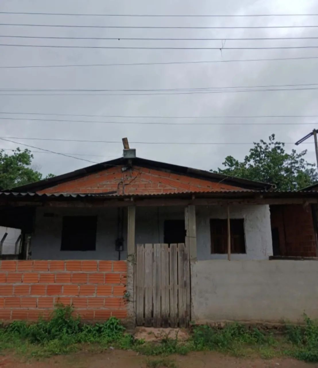 Terreno de 10x18m com Casa de 8x8m - Foto 2