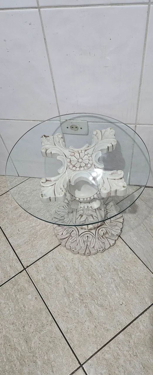 Vendo mesa de centro vidro com madeira trabalhada  - Foto 2