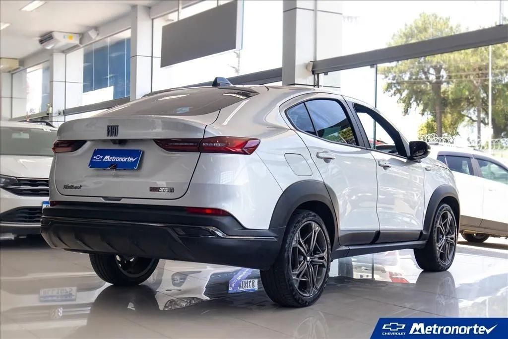Fiat Fastback Limited Ed.1.3 270 T.flex Aut. 2023 - Foto 5