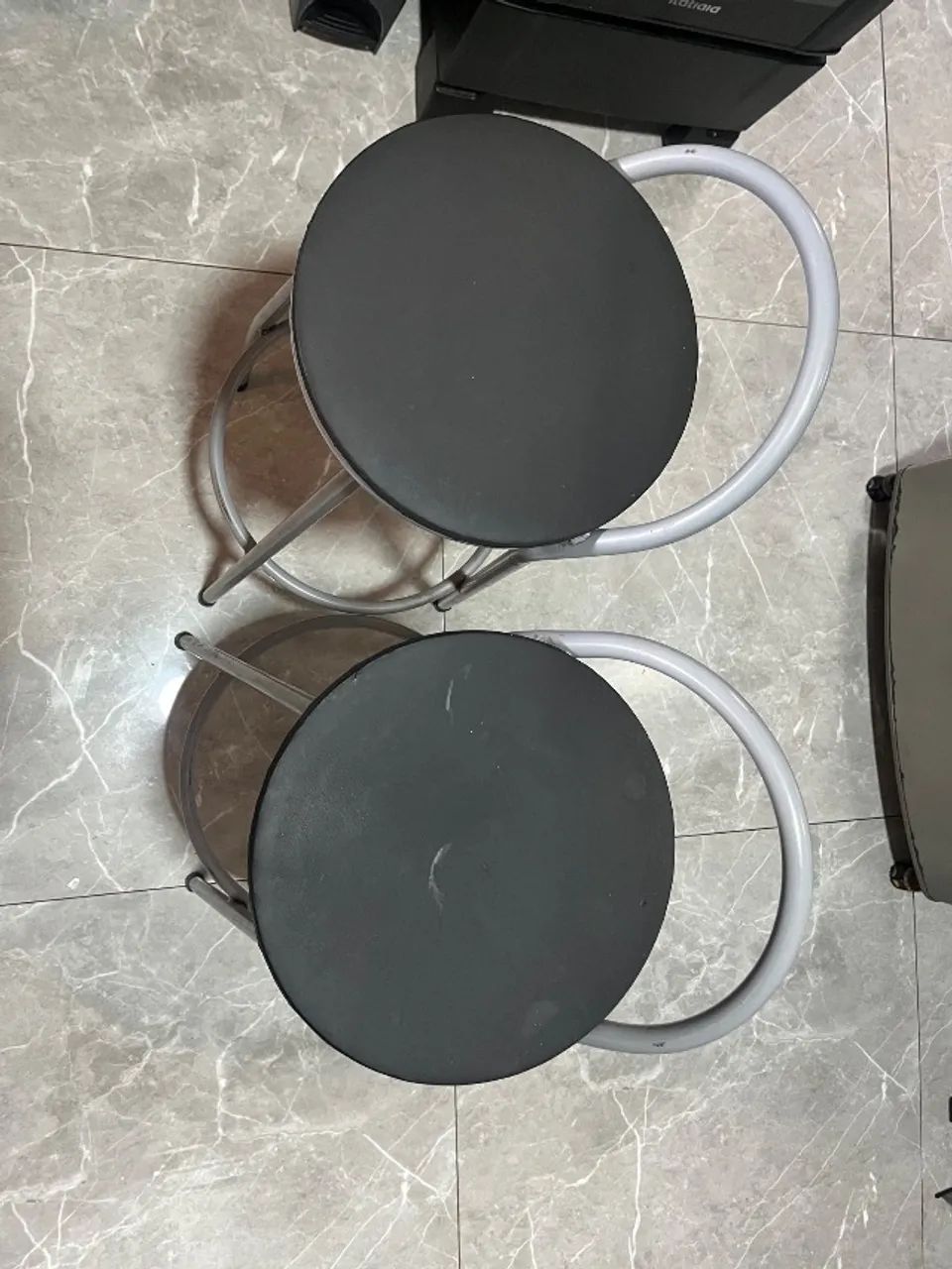 Vendo duas banquetas  - Foto 3