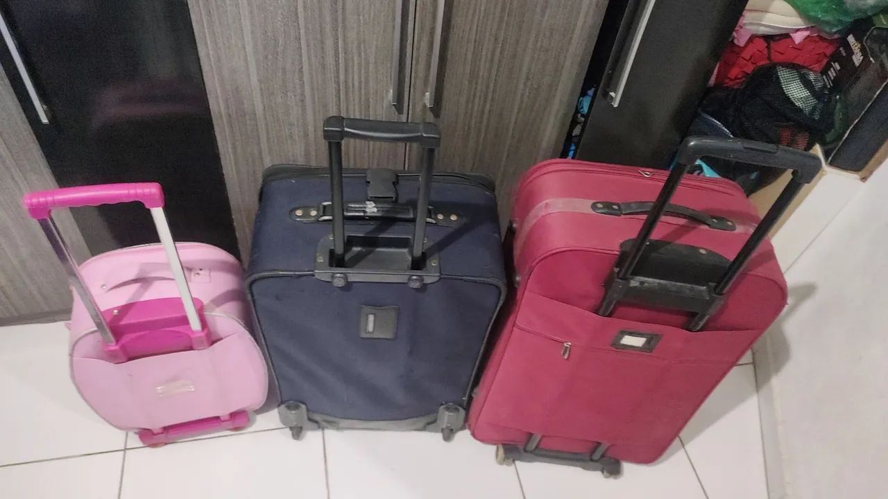 3 malas de viagem 2 adulto e uma infantil troco por TV 65 polegadas ou iPhone - Foto 4