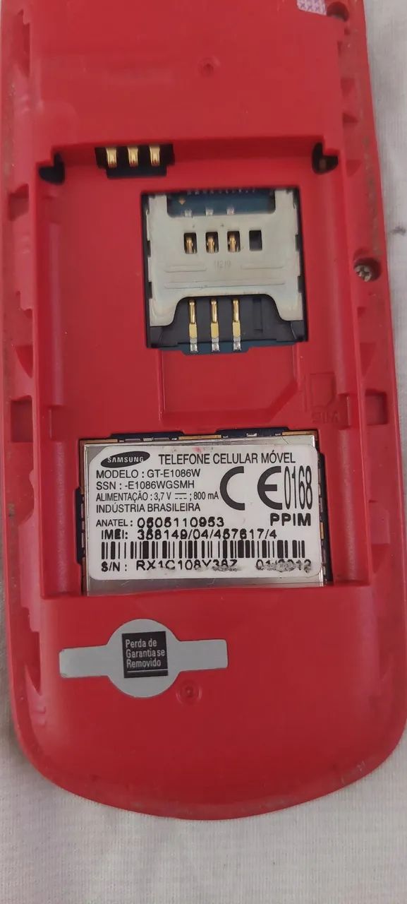 Celular Samsung GT-E1086W com lanterna e rádio funcionando perfeitamente acompaha cabo usb - Foto 3