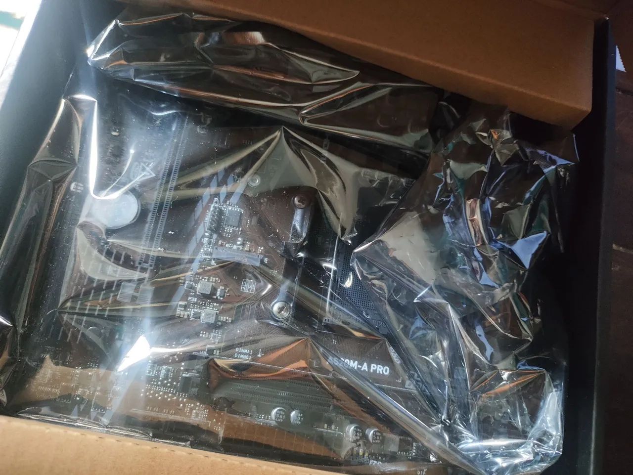 PLACA MÃE MSI B520M  - Foto 2