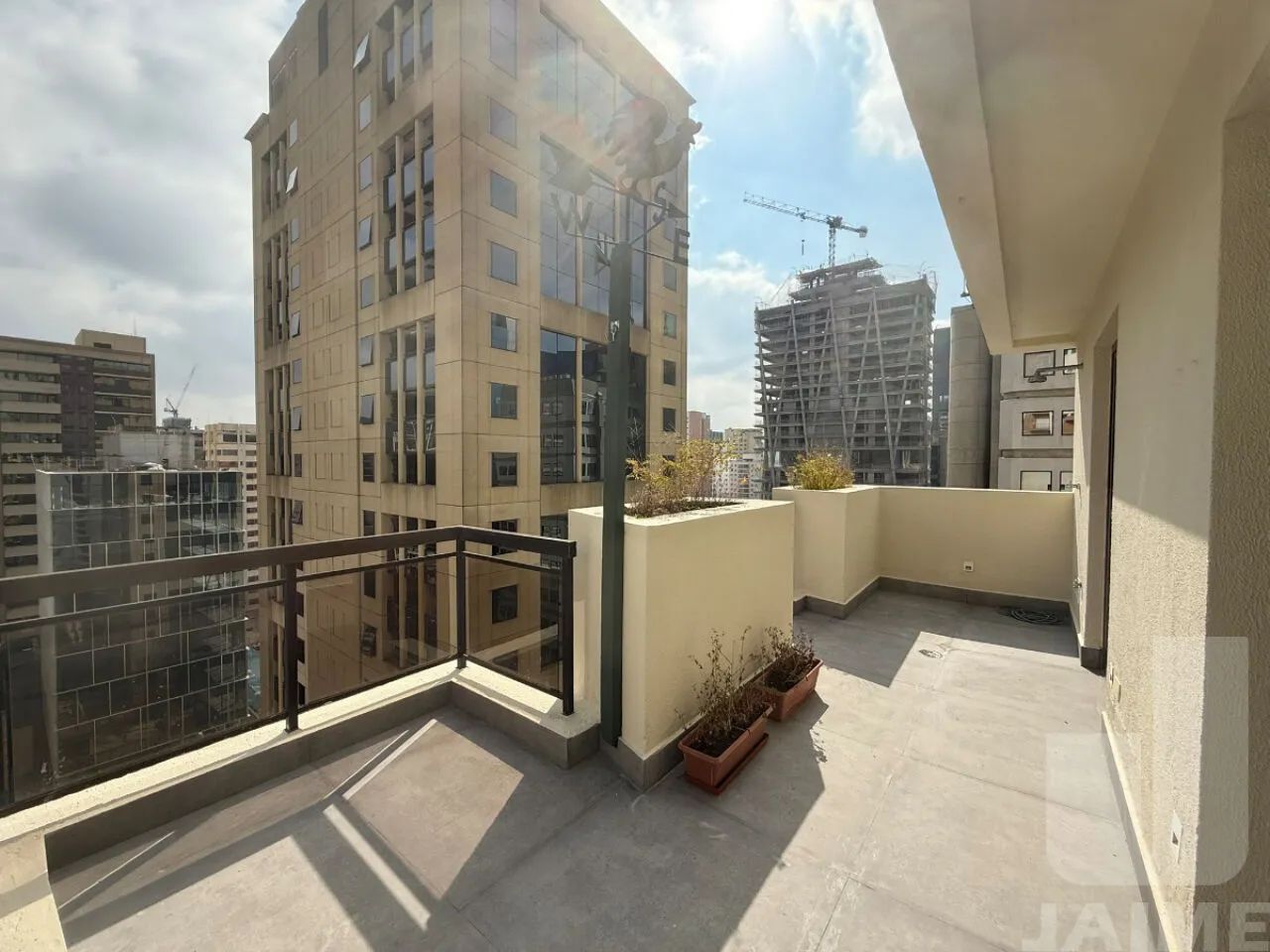Cobertura para venda em Itaim Bibi com 1 quarto, sendo 1 suíte, 90m²