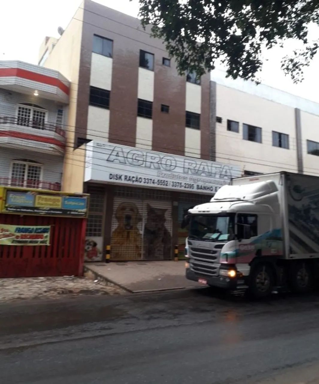 Aluga-se loja na avenida principal do P norte 