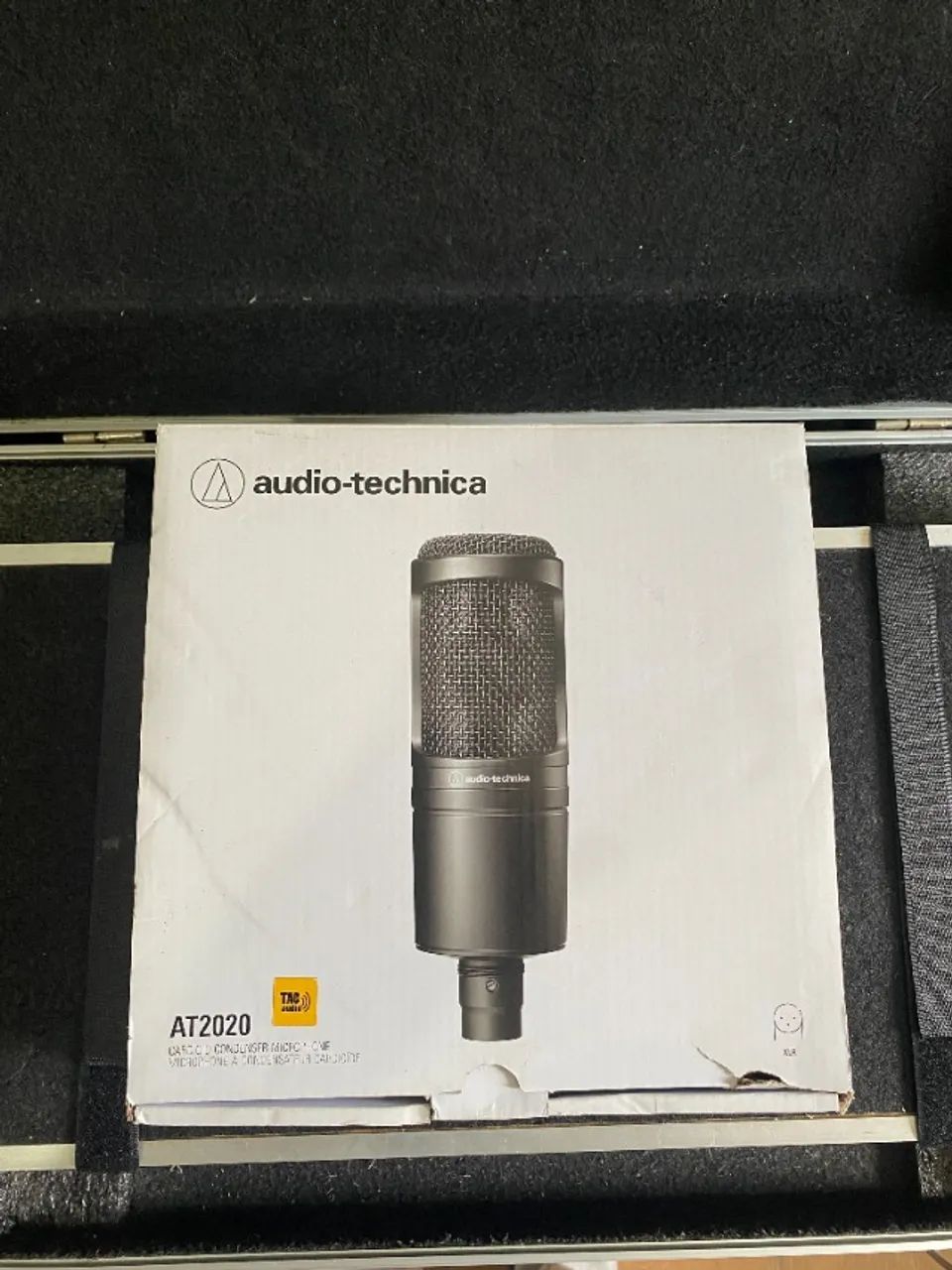 Microfone Condensador Audio-technica AT2020 + Caixa