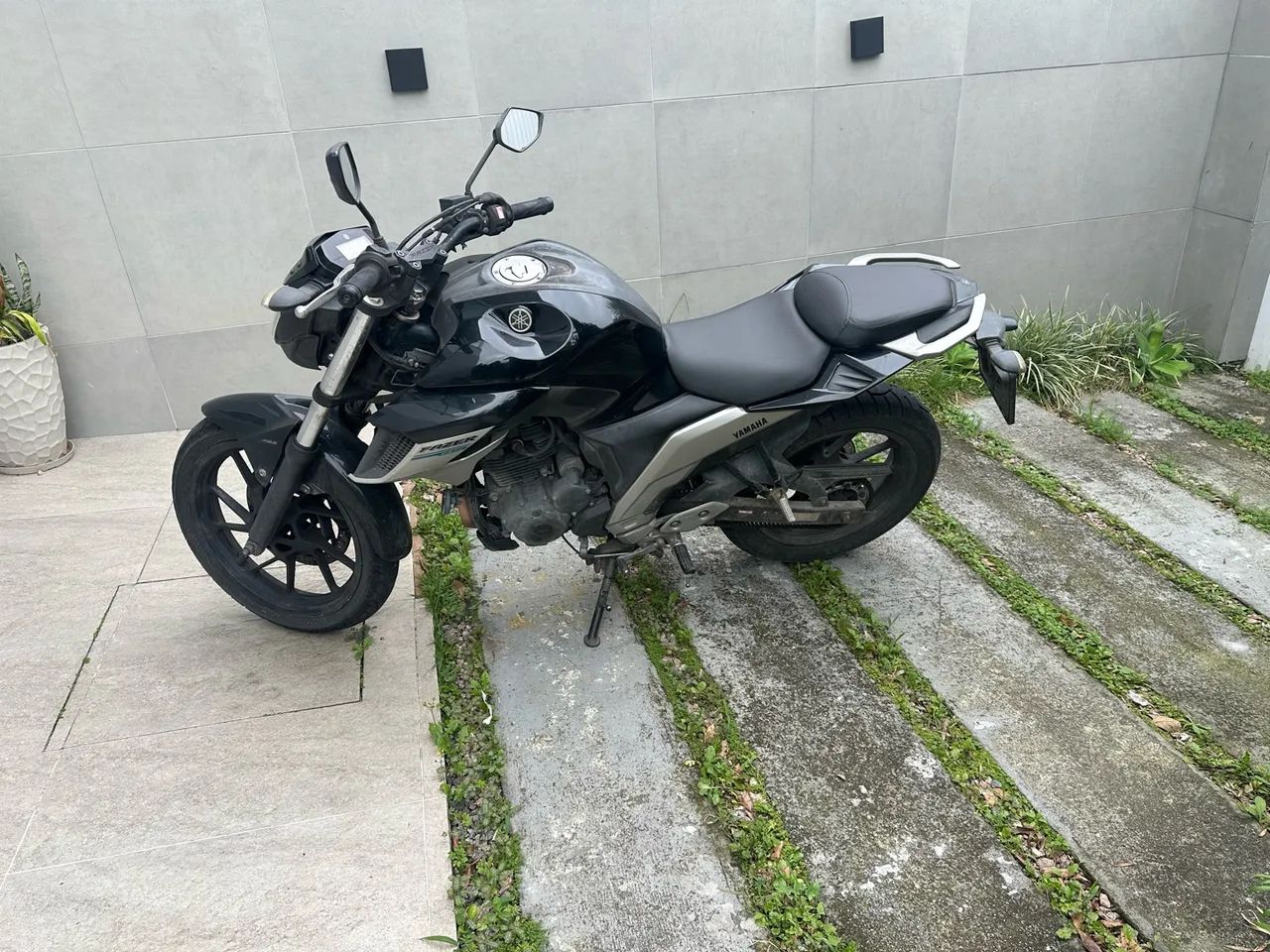 Fazer 250 ótimo estado