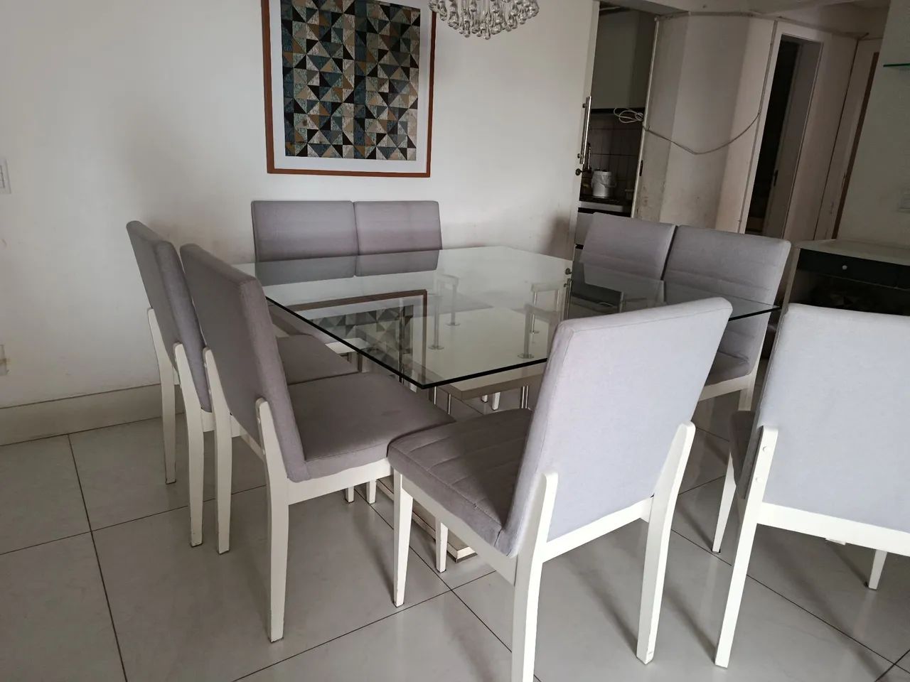 Mesa elegante com 8 cadeiras NOVÍSSIMA 