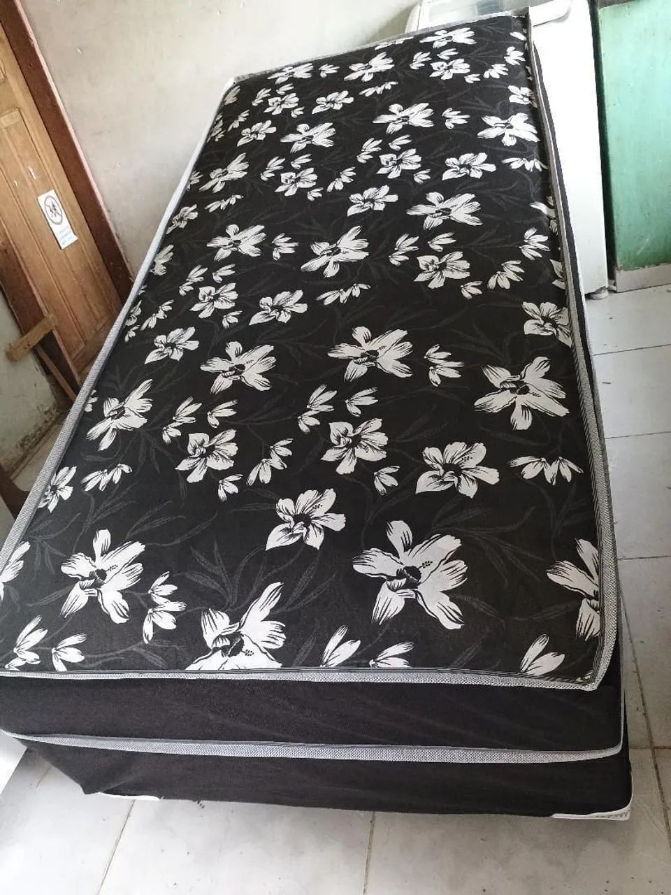 Camas de solteiro na promoção - Foto 3