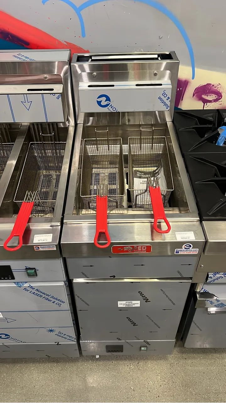Fritadeira alta produção a gás 28 litros nova pronta entrega 