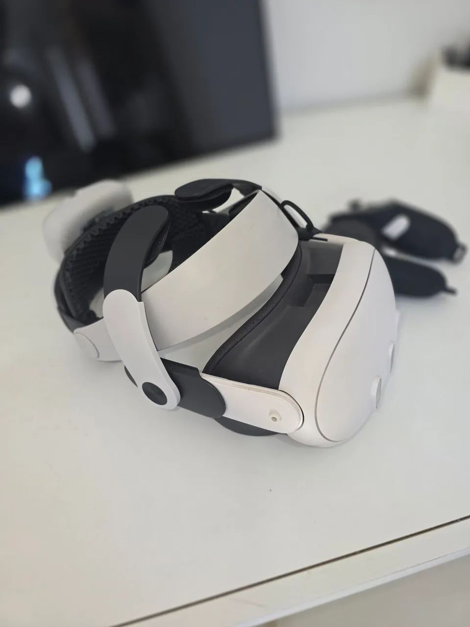Meta Quest 3 128gb + Bobo VR e bateria extra - Foto 2