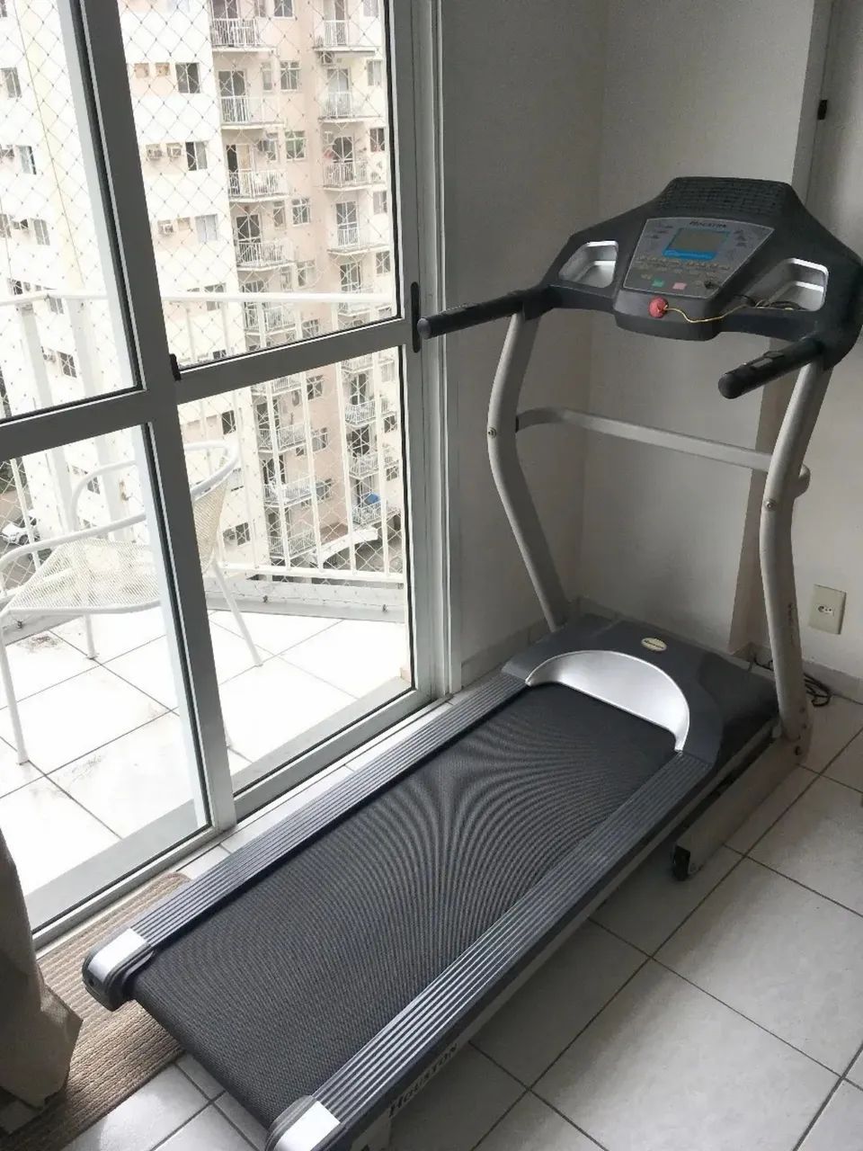 Esteira Elétrica Com Elevação Automática Houston Ea35a1 110v - Foto 3