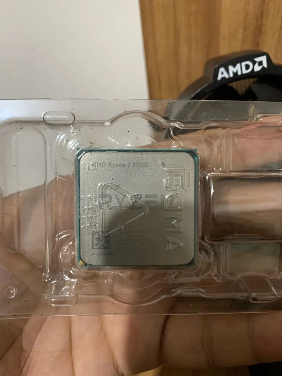 Processador Ryzen 3 3200G + Cooler AMD