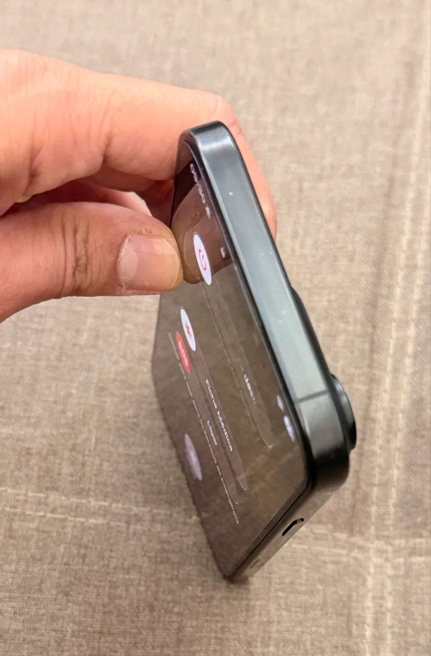 iPhone 16 Pro Max 256gb preto  - Foto 3