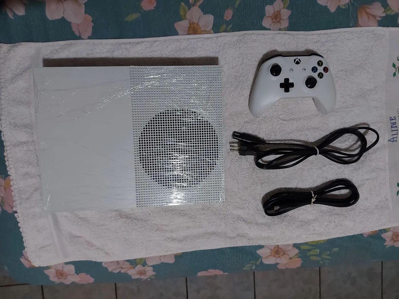 Xbox One S completo 