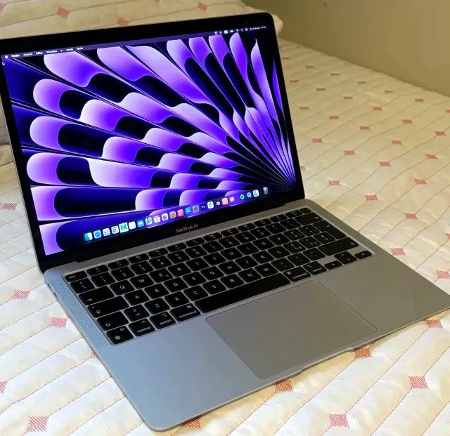Apple Macbook Air M1 13.3 8 GB RAM (256GB)  - Foto 3