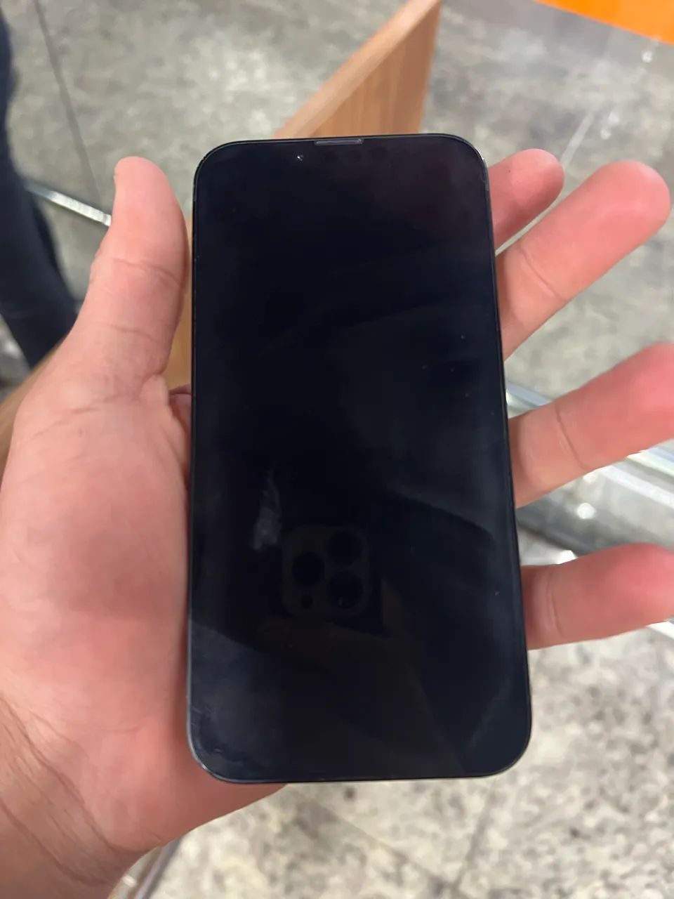 iPhone 16e, 91% de bateria, nem uma peça trocada? - Foto 5