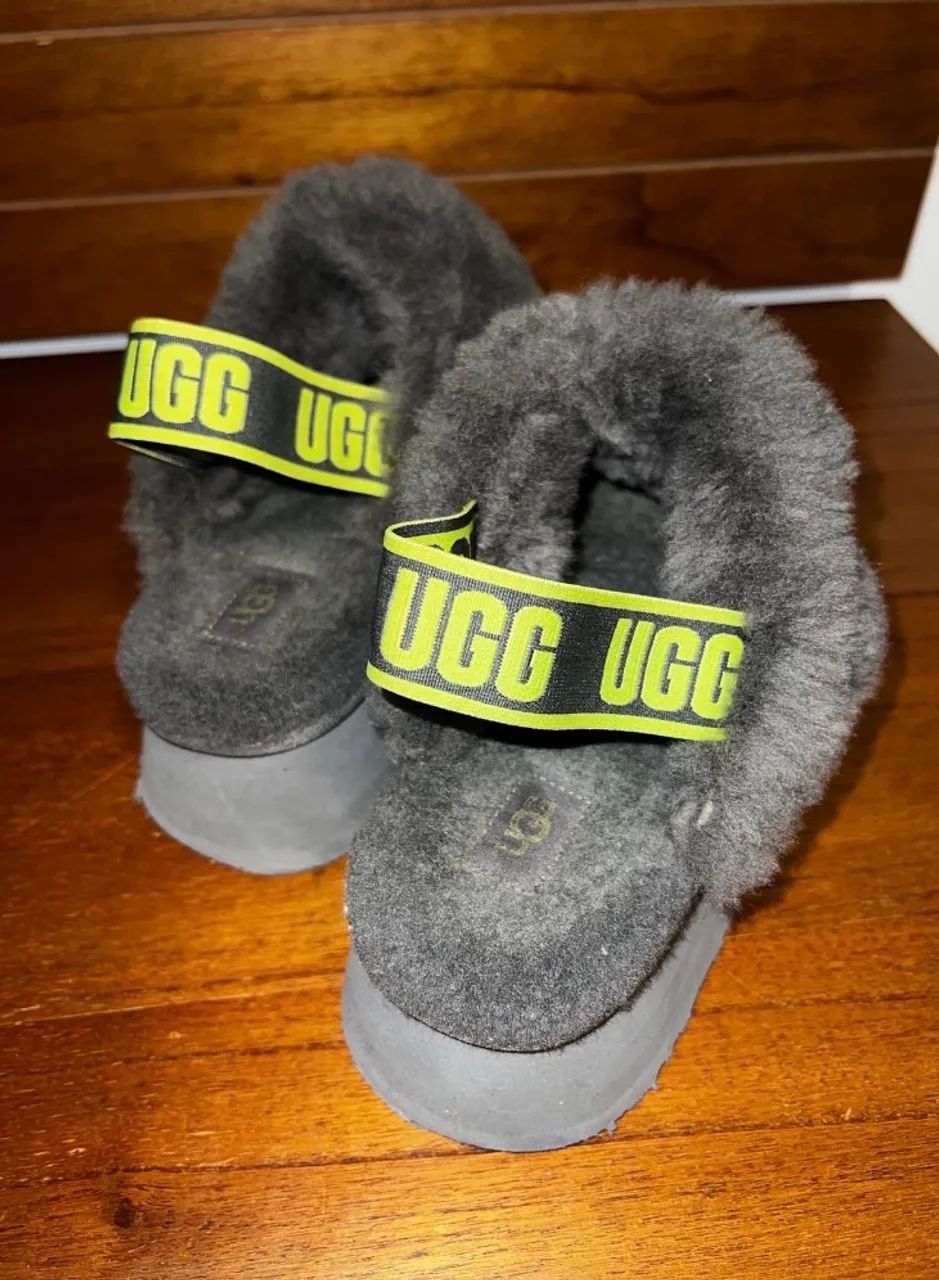 UGG Funkette Camurça Plataforma  - Foto 4