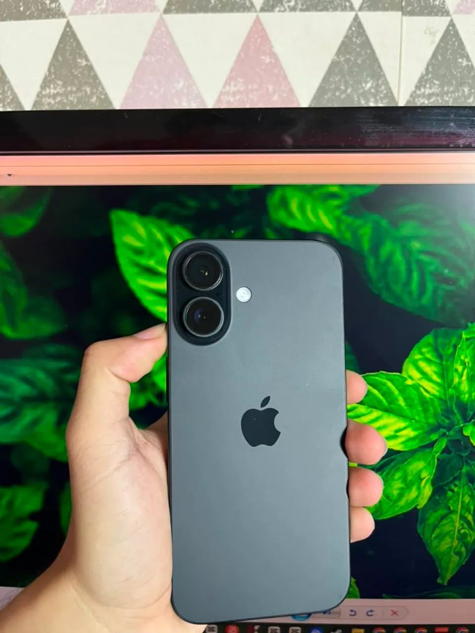 iPhone 16 3 meses de uso