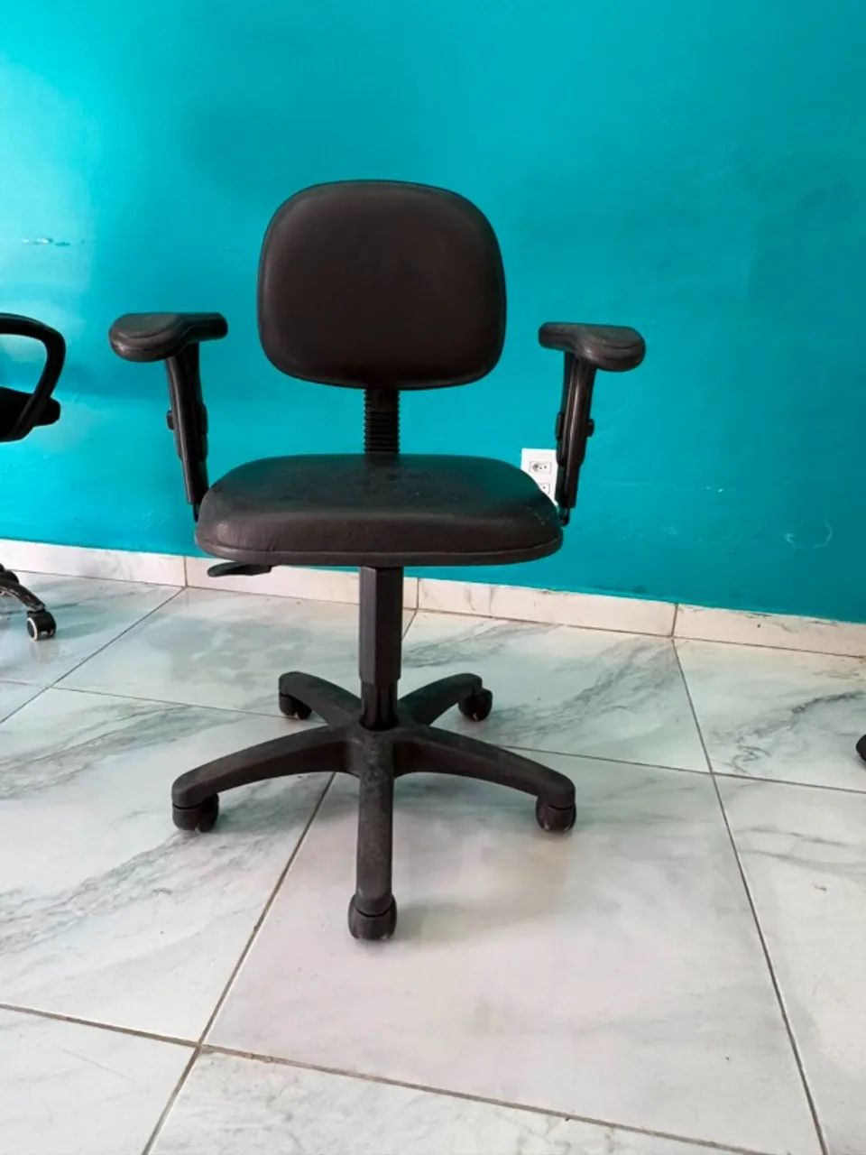 CADEIRA GIRATORIA 