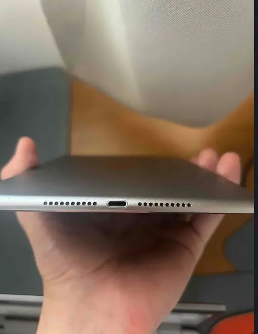 iPad mini 4 - Wifi + Celular - 64 GB - Foto 2