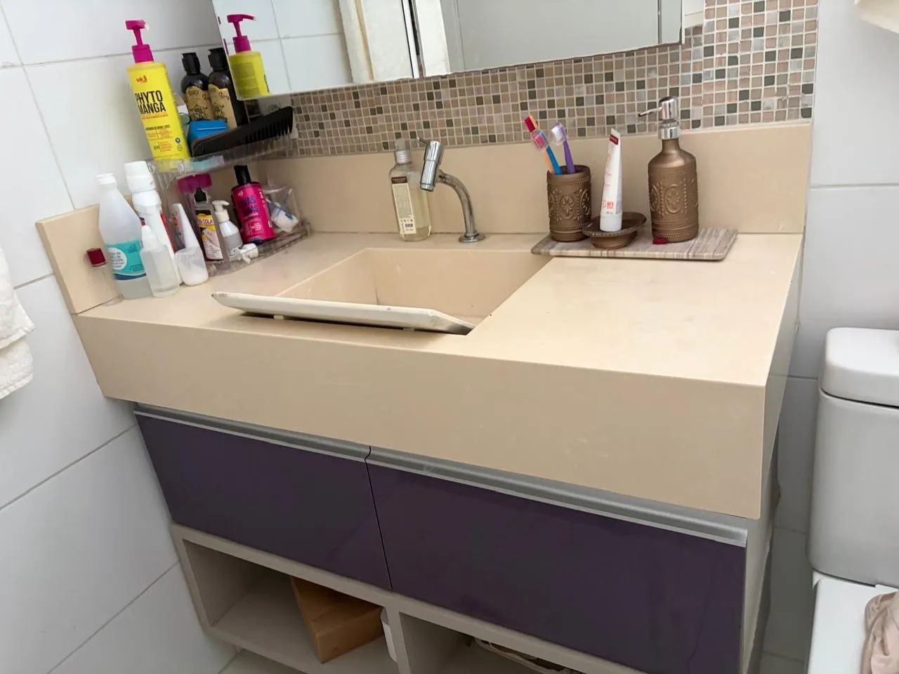 Bancada de mármore 110 x 51 cm