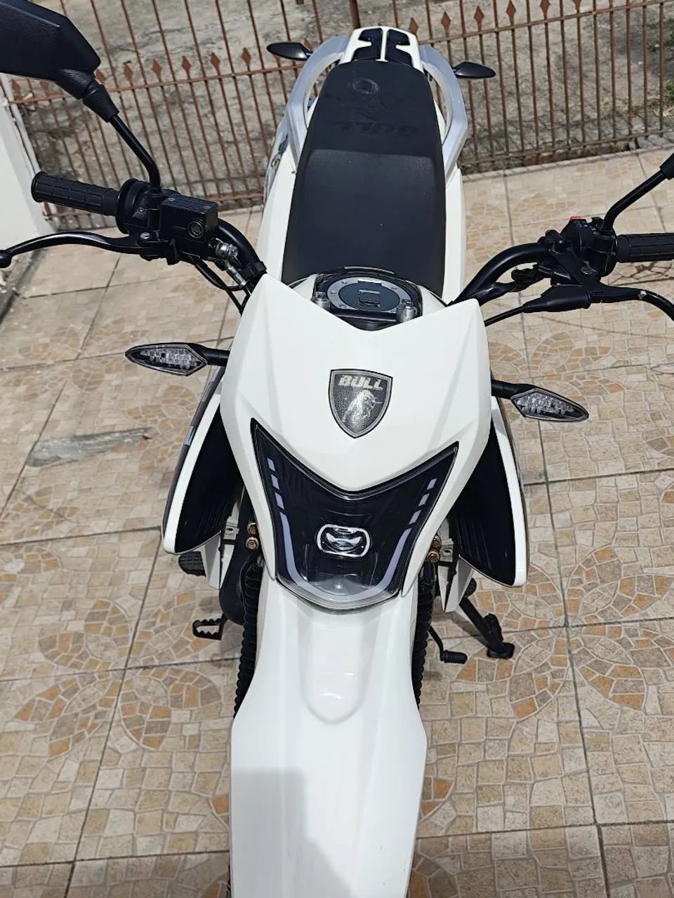Vende se  - Foto 4