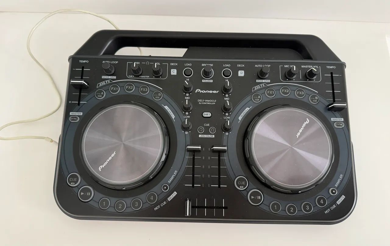 Mesa de DJ - Pioneer 