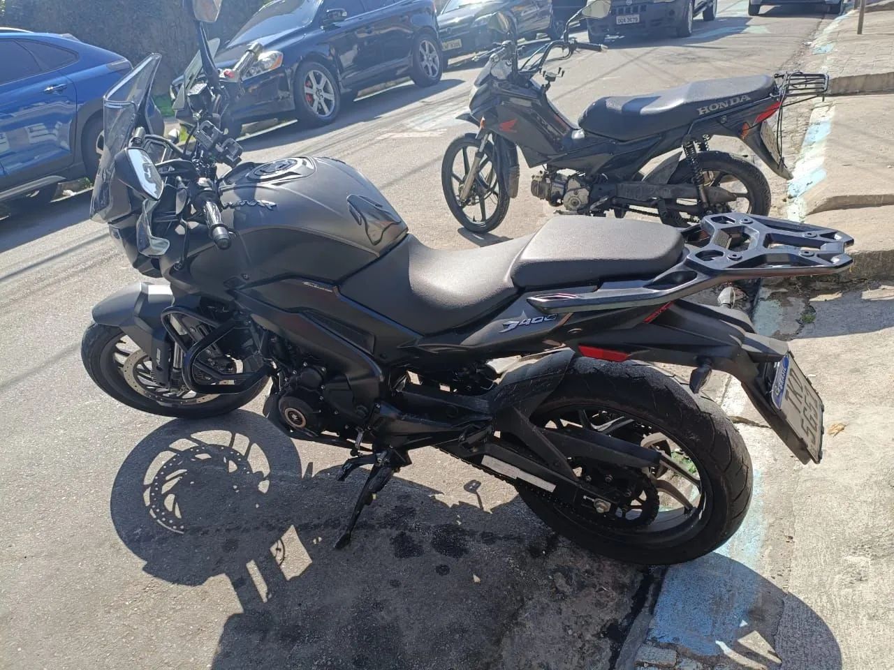 Dominar 400