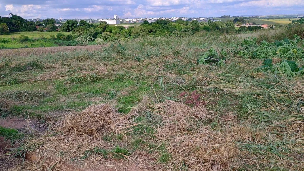 Vendo direito de terreno 