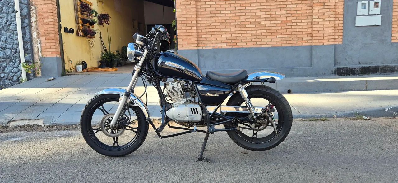 Intruder 125  - Foto 4