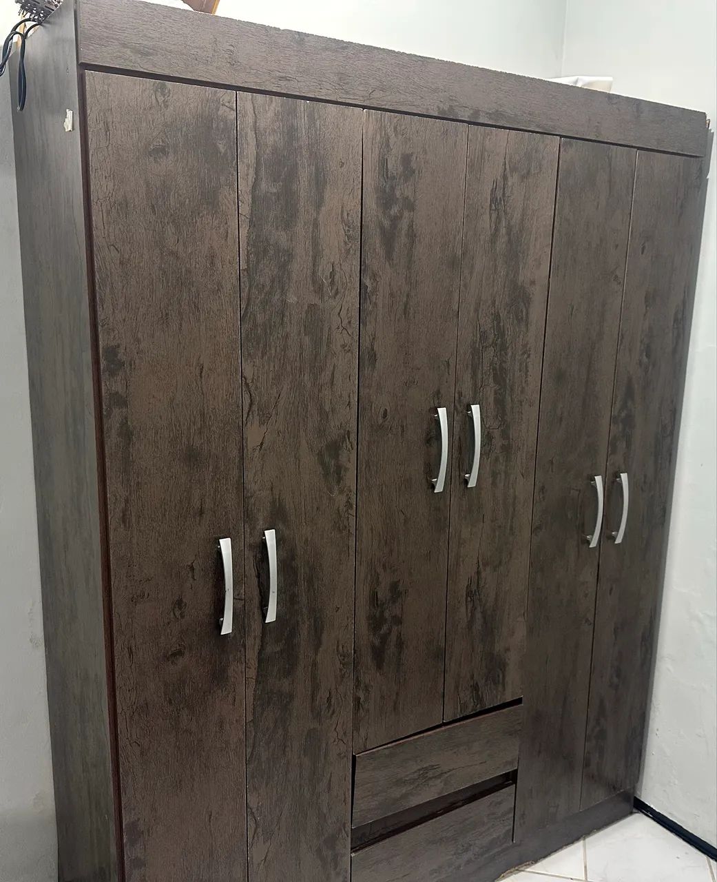 Guarda Roupa