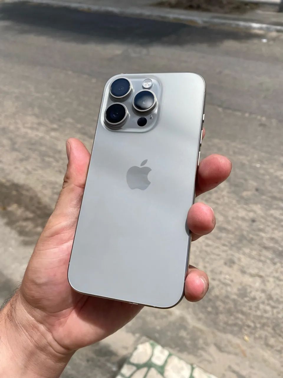 iPhone 15 pro | 256GB
