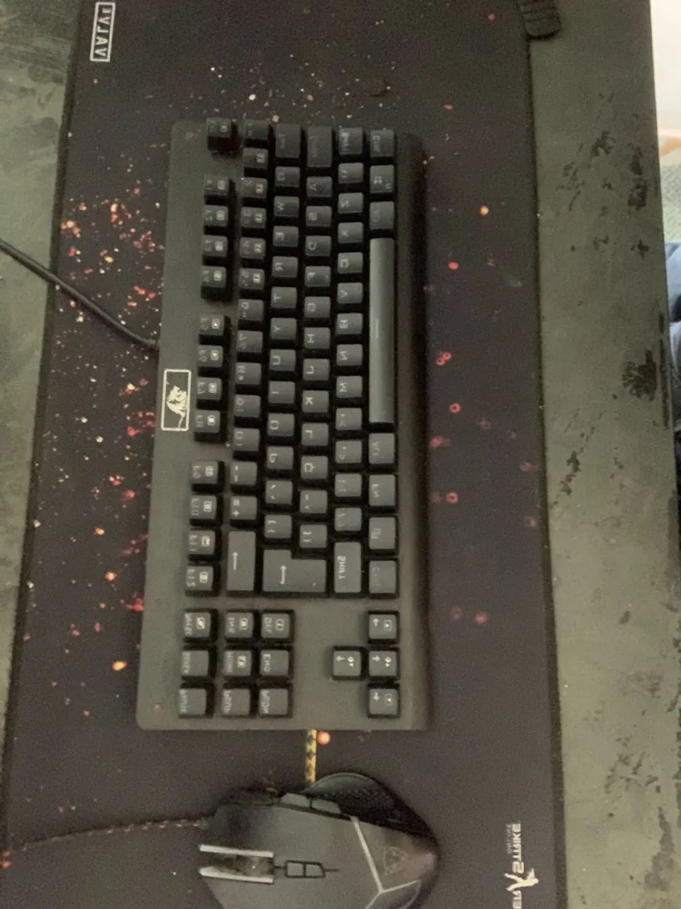 Vendo mouse e teclado mecânico da redragon, e mouse pad, fone gamer - Foto 4