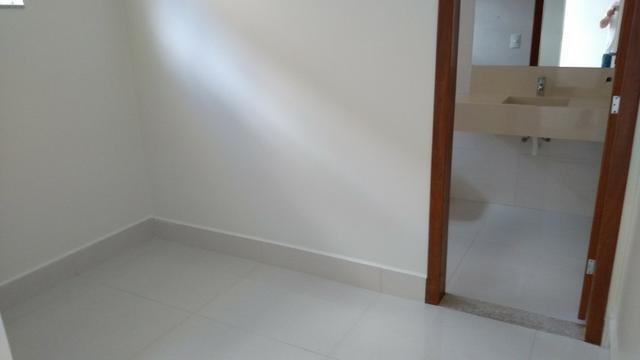 Samuel Pereira oferece: Casa Sobradinho RK 4 Suites Churrasqueira Alto Padrão - Foto 17