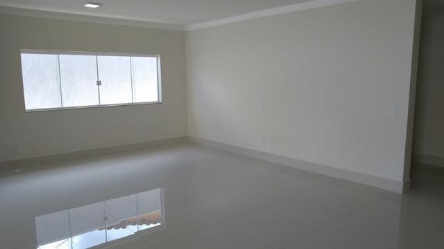 Samuel Pereira oferece: Casa Sobradinho RK 4 Suites Churrasqueira Alto Padrão - Foto 7