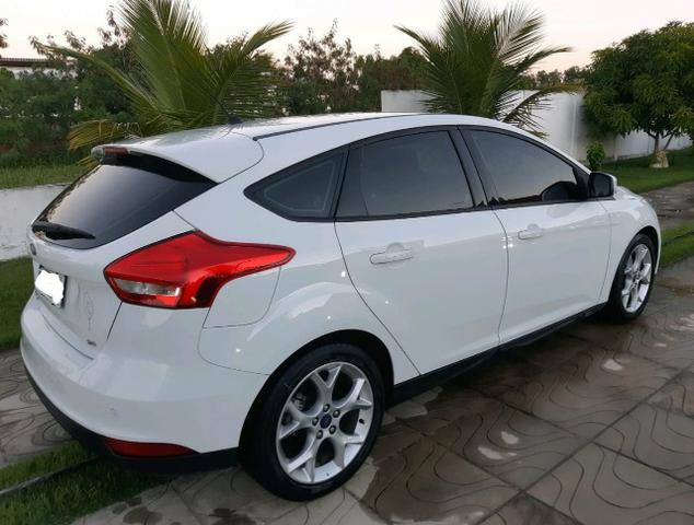 Ford Focus 2.0 SE Plus 16V Flex 4P Powershift 2017 - particular - Foto 6