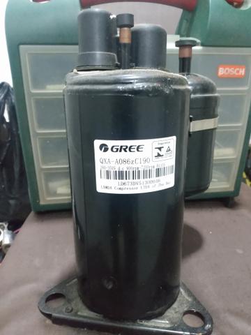Compressor inverter