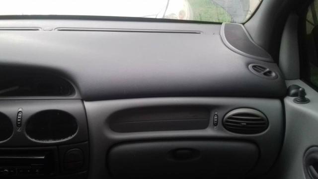 Vendo uma renault scenic - Foto 11