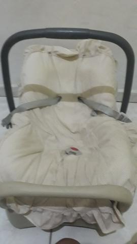 Bebê conforto com base
