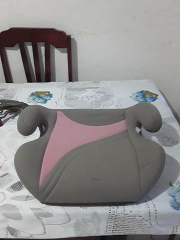 Assento de elevação infantil