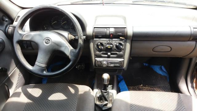Vendo Corsa Classic 2009/2010 - Foto 2