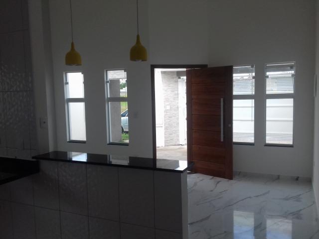 Casa nova, 3 dormitórios, sendo 1 suíte