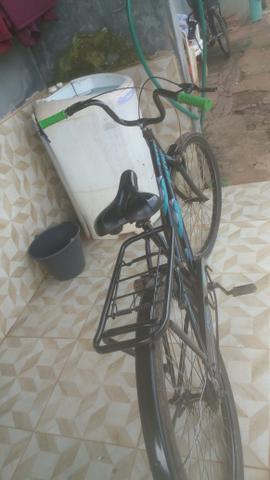 Vendo essa bicicleta ta tudo novo so hj - Foto 3
