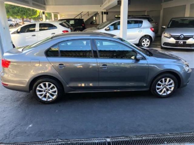 VOLKSWAGEN JETTA 2.0 COMFORTLINE FLEX 4P TIPTRONIC - Foto 3