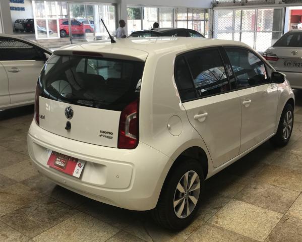 VOLKSWAGEN UP 2016/2017 1.0 MPI MOVE UP 12V FLEX 4P AUTOMATIZADO - Foto 4