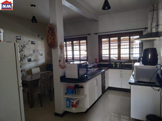 00633 - QR 412! Fino acabamento! Luxuosa casa na laje! Aceito financiamento - Foto 15