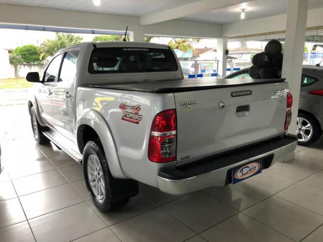 Toyota Hilux SW4 SRV D4-D 4x4 3.0 TDI Dies. Aut - Foto 10