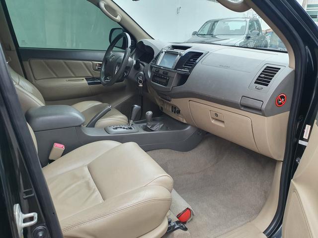 Hilux Sw4 4x4 diesel srv - Foto 9
